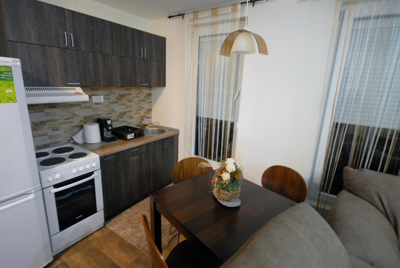 Franstal Apartments Beograd Bagian luar foto